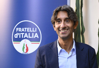 Ancona – Esposto di Fratelli d’Italia ad Agcom e Procura, Donzelli: “Diffuso finto sondaggio”
